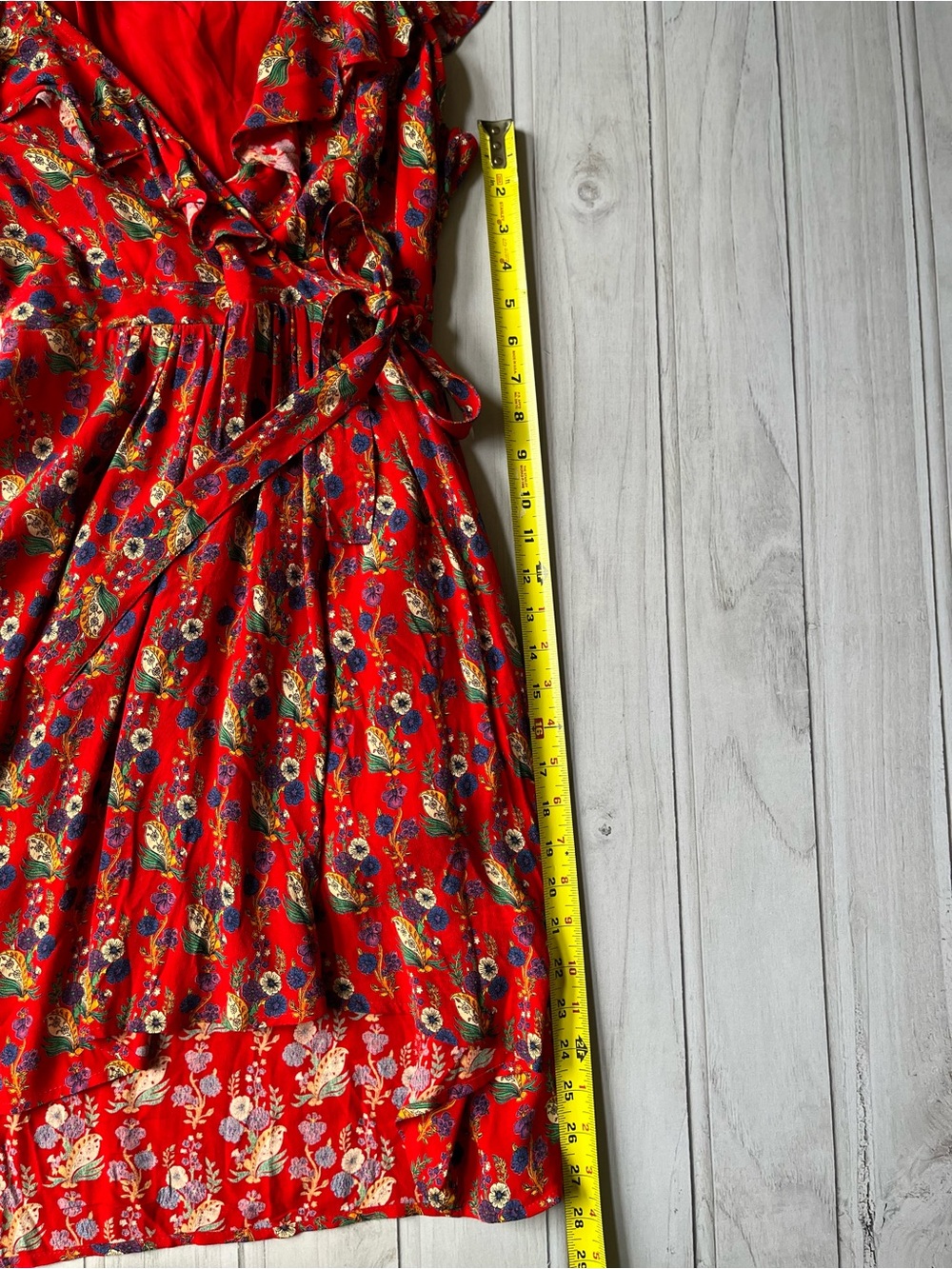 Anthropologie Maeve Rosalia red floral faux wrap ruffle v neck dress . Size 0P - Picture 12 of 14
